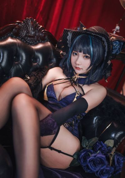英语老师躺下让我c她视频