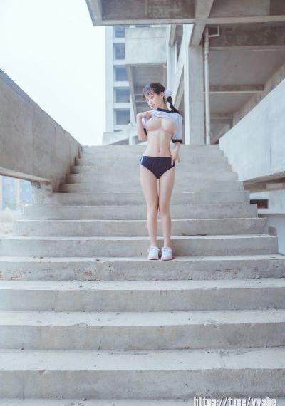 新来的女秘书