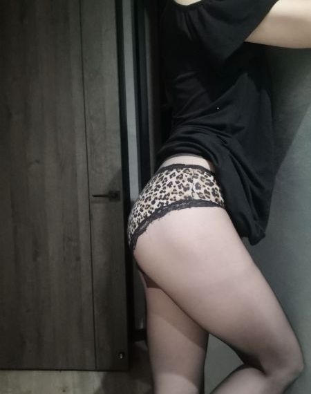 还是很爱她 电视剧