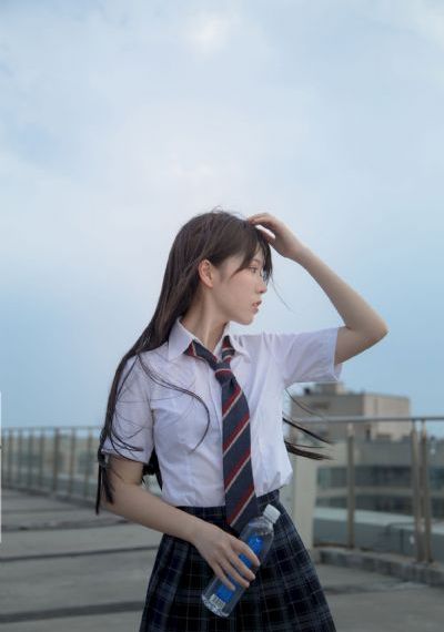 青青河边草第一集免费观看全集