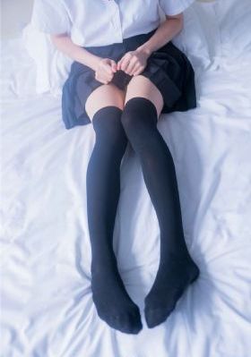 在线只有精品