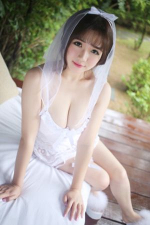 国产偷窥女厕所高清