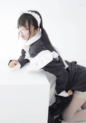 漂亮女秘书的目的