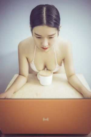 堕落艳鉧动漫1～6动漫在线