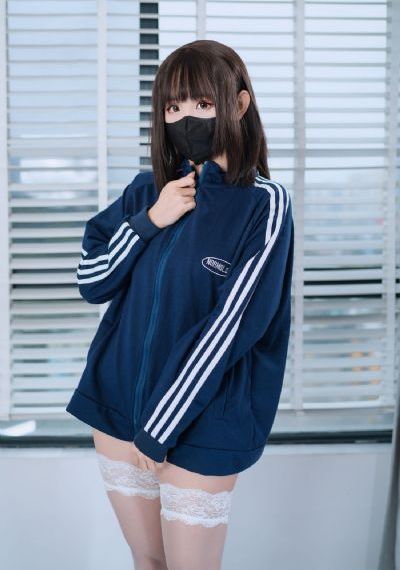 日本电影湿濡的女人