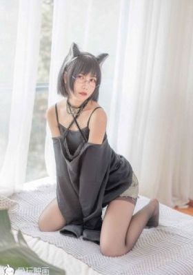 女野人艳史无删减版