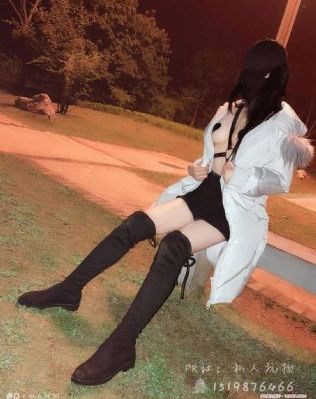 被黑人伦流澡到高潮