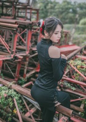 《初尝禁果》电影