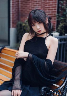 年轻的女老师3