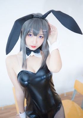 年轻的阿姨1