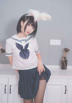 年轻的姨子