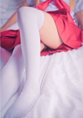 女大学生沙龙室在线观看