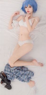 夫妻回不去的联欢晚会动漫